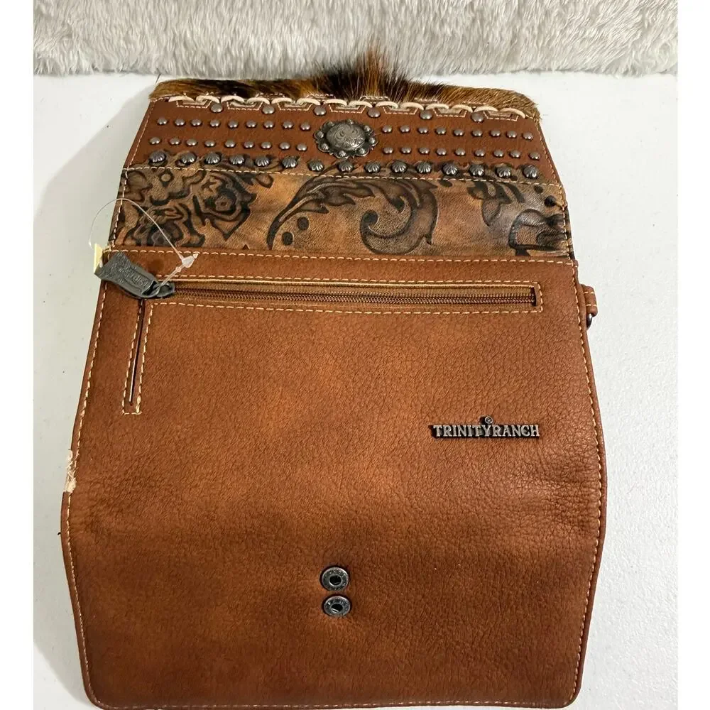Trinity Ranch Wallet/wristlet NWT Hair-on Cowhide, Western Tooling, Concho